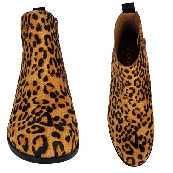 New Vionic clara leopard calf hair v cut out water resistant ankle boots tan - Picture 5 of 16